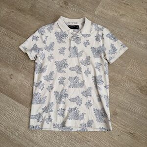 Abercrombie & Fitch Cream Polo with Blue Paisley Pattern